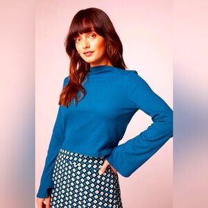 Band of the Free AVRIL TEAL MOCK NECK CROP TOP NWT